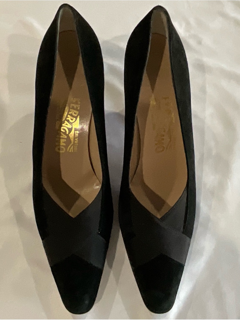 Salvatore Ferragamo Black Suede Pointed Toe Pumps with Grosgrain Trim